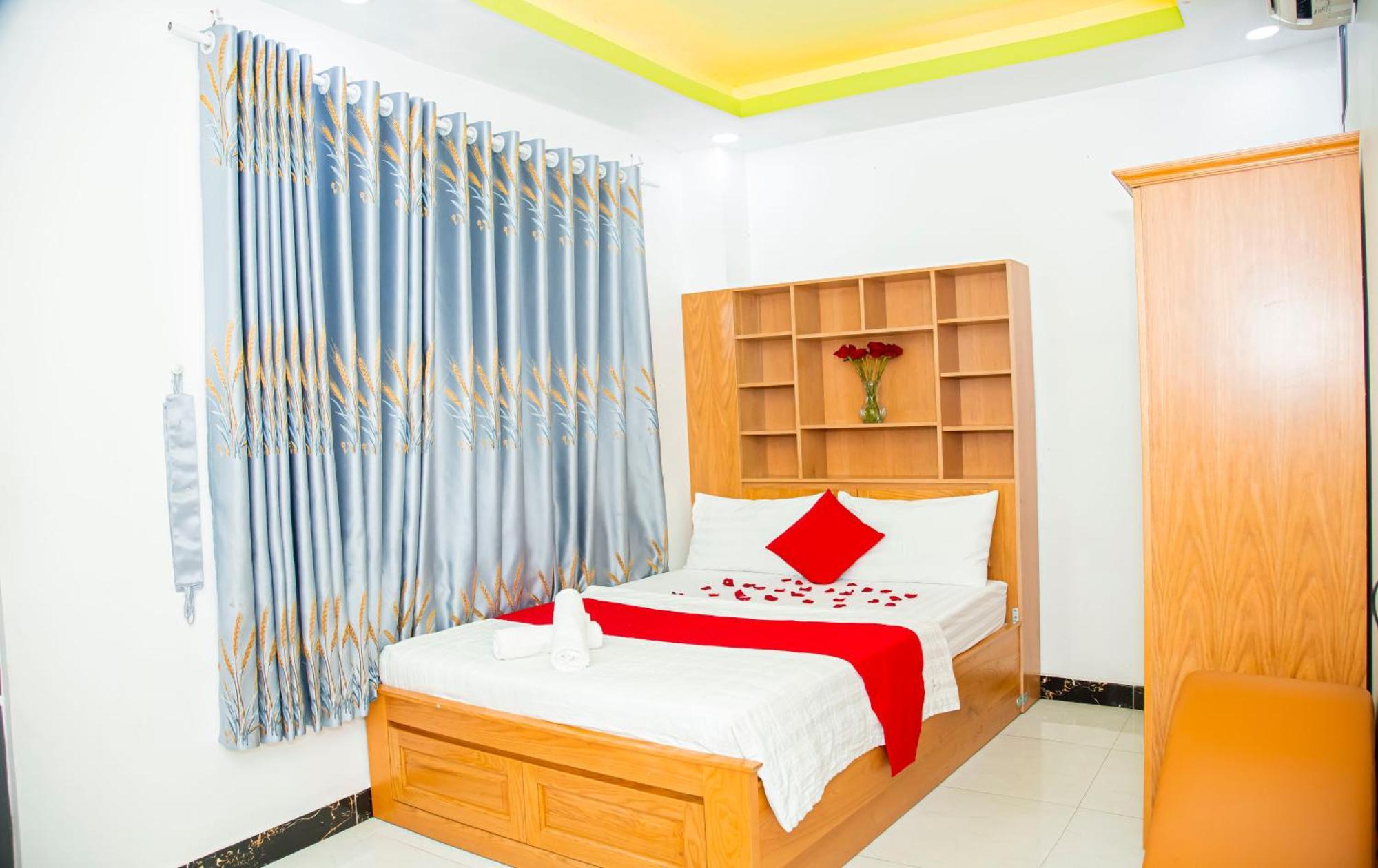 Gia Bảo Quận 7 *